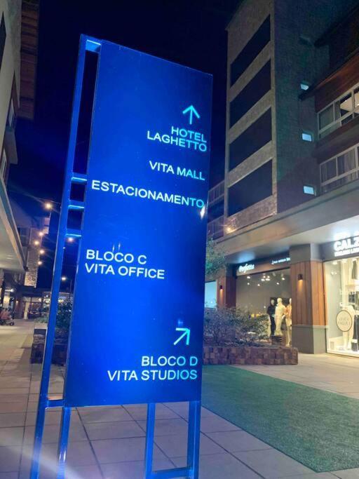 Gramado Centro Ao Lado Das Compras E Rua Coberta Vita Exteriér fotografie